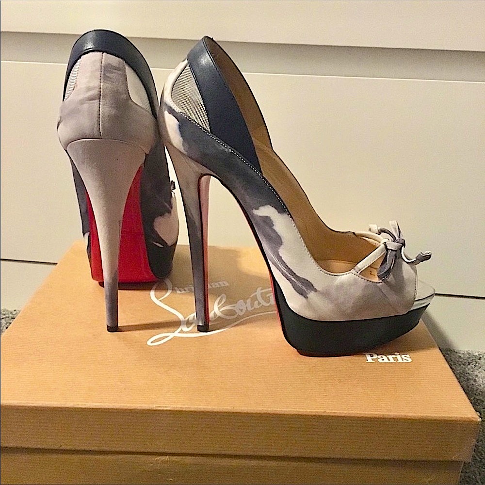 🦋Stunning Louboutin Maleva 🦋 Bow Detail Platform